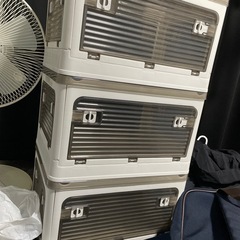収納ボックスの画像
