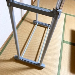 ハンガーラックの画像