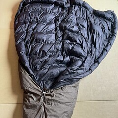 【美品】ナンガ　寝袋の画像
