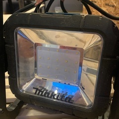 マキタワークライトML805の画像