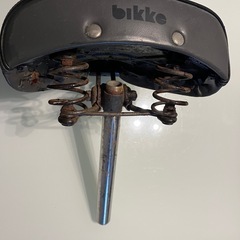 ⭐︎中古⭐︎ ブリヂストン 自転車純正サドル ビッケ 