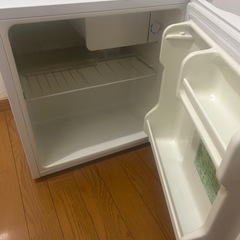 小さい冷蔵庫　取引中の画像