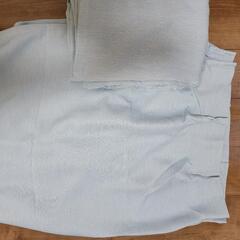 長いカーテン105×225cm遮光性あり