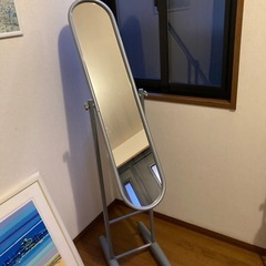姿見の鏡の画像