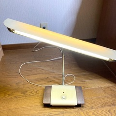 デスク用蛍光灯