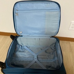 スーツケースの画像