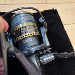 【使用1回】tailwalk Kuroshio 43hgx リール リーダー付きの画像
