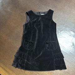 美品　BeBe 女の子さん　ワンピ