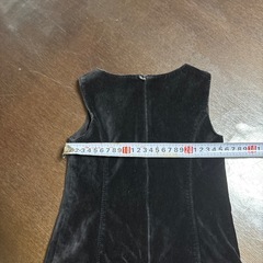 美品　BeBe 女の子さん　ワンピの画像