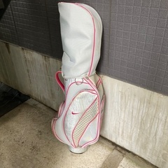 高級ブランド🔴ゴルフ一式セット🔴NIKEゴルフバッグ付きの画像
