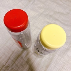 クラシックカー ウォーターボトル 2点おまとめ 赤 黄色の画像