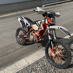オフロードバイク　KTM250EXC-F 6DAYS