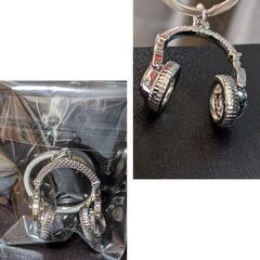 ヘッドホンキーホルダー（新品）シルバーの画像