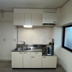 〇102号室　限定価格【津市上浜町 】RCマンション　2DK 敷・礼0円 家賃47,000円　共益費：4,000円　ツインコート  - 津市