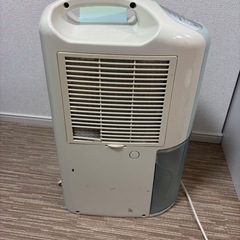 【0円】除湿機をなるべく早く無料でもらっていただきたいです！ - 苫小牧市
