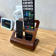 お洒落な木製リモコンスタンド　未使用品ですの画像