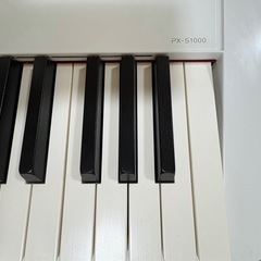 電子ピアノ　CASIO PX-S1000の画像