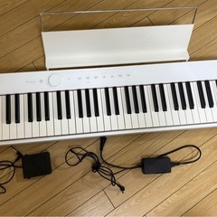 電子ピアノ　CASIO PX-S1000