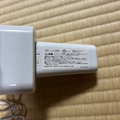 スイブルスイーパー・充電器・バッテリーの画像