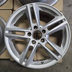 【中古品】ベンツ用　ホイール 4本セット 17x6.5 5-112 +38　メルセデスベンツ GLA X156 17 6.5 5穴 112 ET38の画像
