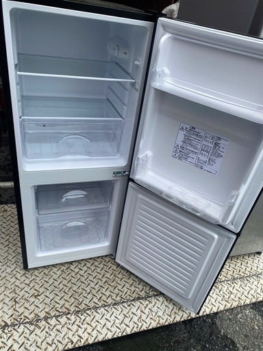 NO B293?福岡市内配送設置無料✨?ニトリ　NTR-106BK　２ドア冷蔵庫　黒色　2021年