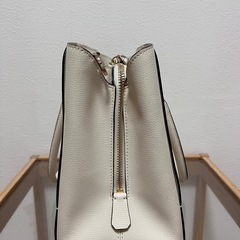 値下げします！【美品】サマンサタバサ　アベクトワ Small の画像