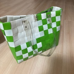 出品は日曜日まで！カゴバックの画像