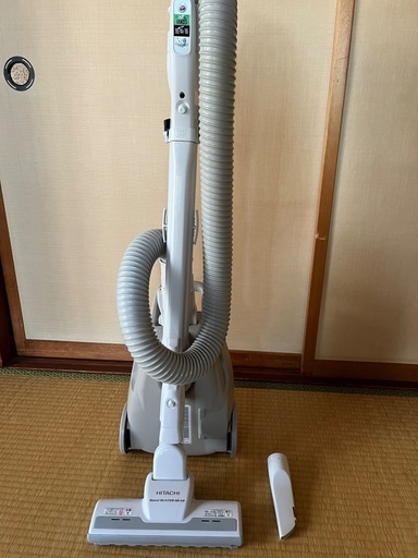 日立コード式掃除機