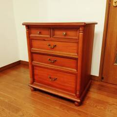 無料で差し上げます！！お洒落なキャビネット！！の画像