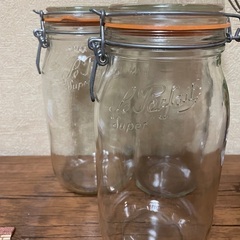 【値下げしました】保存ビンガラス　３つまとめて