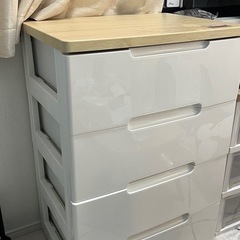 🌟【無料】4段チェスト（ホワイト×木目天板）お譲りします！...