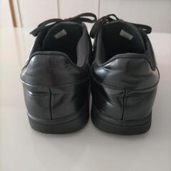 GU　黒スニーカーの画像