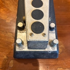 ELK WAU FUZZ（ヴィンテージ 1970年代製）