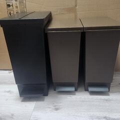 【お取引決定】ニトリ棚下で使えるペダルペール45L黒と茶色のペダ...