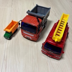 車のおもちゃ