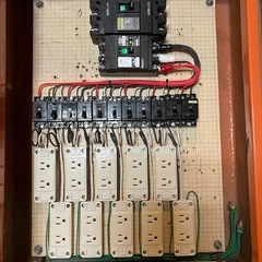 仮設 分電盤 漏電遮断器 安全ブレーカー 接地コンセント11回路...