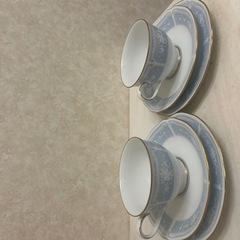 【ノリタケ】レースウッドゴールド　カップ&ソーサー&小皿　4セットの画像
