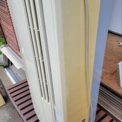 窓　エアコン　コロナ　枠付の画像