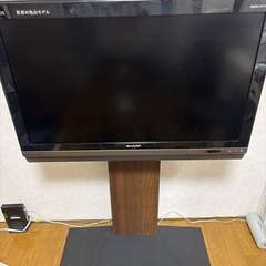 SHARP 32型　液晶テレビ