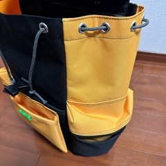 PORTER union バックパック(黒・黄)の画像