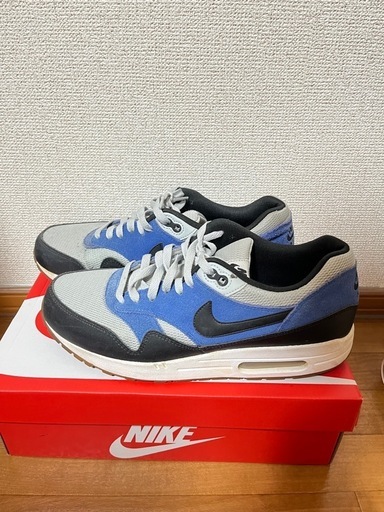NIKE AIR MAX 1 ESSENTIAL　
