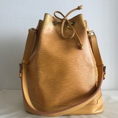 良品 ルイヴィトン エピ ショルダーバッグ ノエ