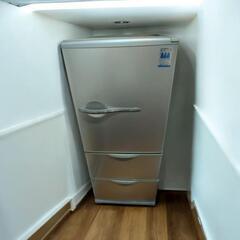 サンヨー SANYO 冷蔵庫（255L・右開き） SR-261J...