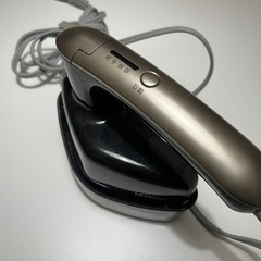 日立　衣類スチーマー
