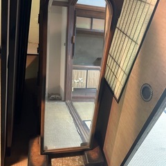 レトロ　カバーと台つき鏡　の画像