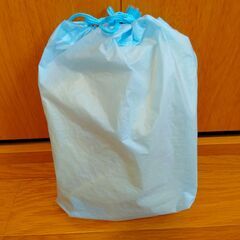 幼児用　雨合羽　フード　袋付き　中古　送料が高いので取りにこれる方限定の画像
