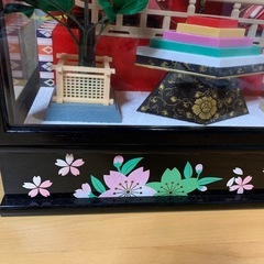 雛飾り　ガラスケース　雛人形　お内裏様　美品　オルゴール付き　1368の画像