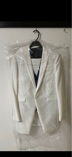 タキシード　白