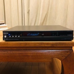DVDレコーダー　TOSHIBA  VARDIA  RD-301