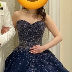 ウェディングドレス　ネイビーの画像